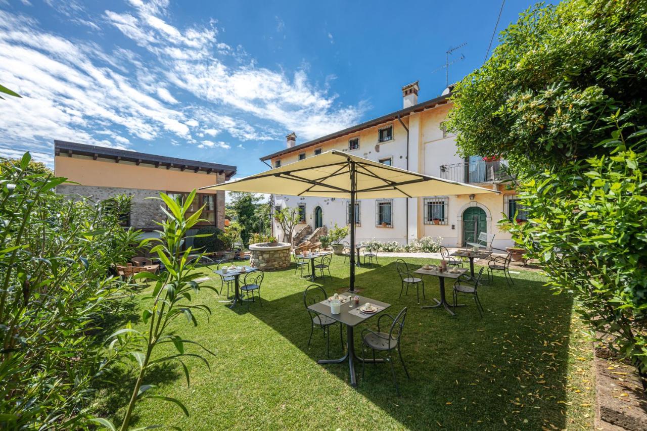 Villa Agriturismo Borgo Di Calmasino Bardolino Exterior foto