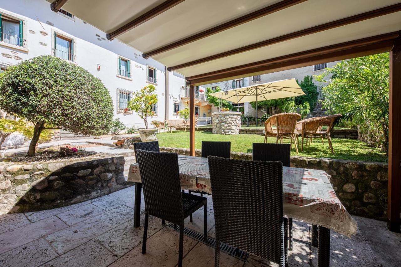 Agriturismo Borgo Di Calmasino Bardolino Exterior foto