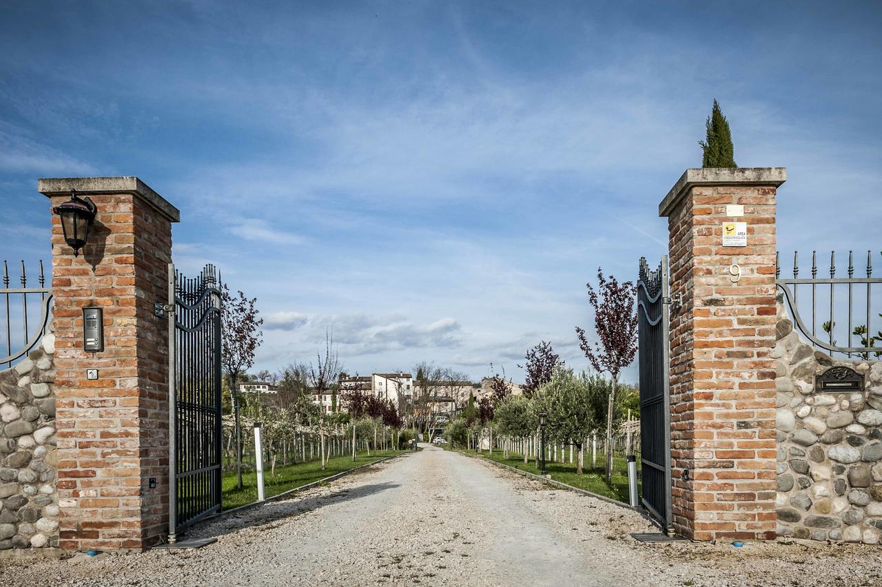 Villa Agriturismo Borgo Di Calmasino Bardolino Exterior foto