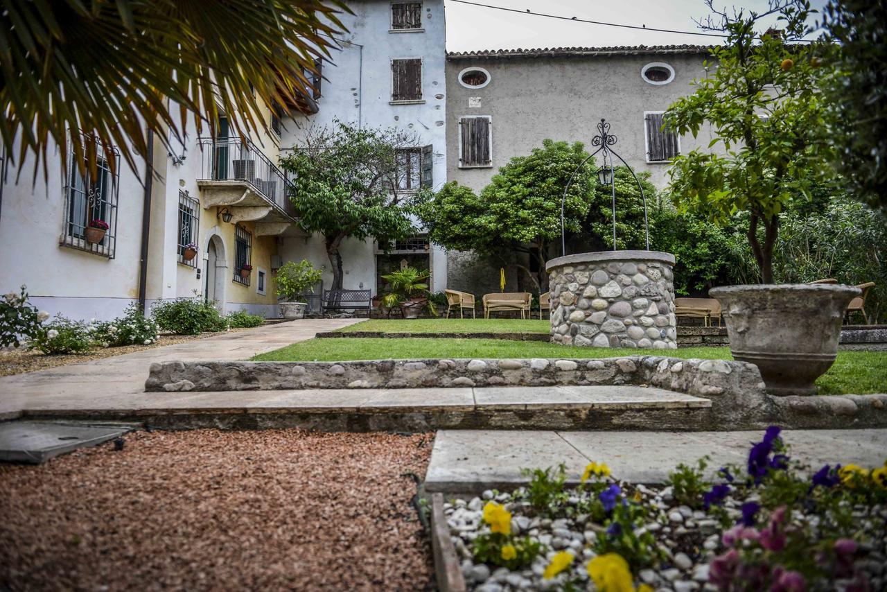Agriturismo Borgo Di Calmasino Bardolino Exterior foto